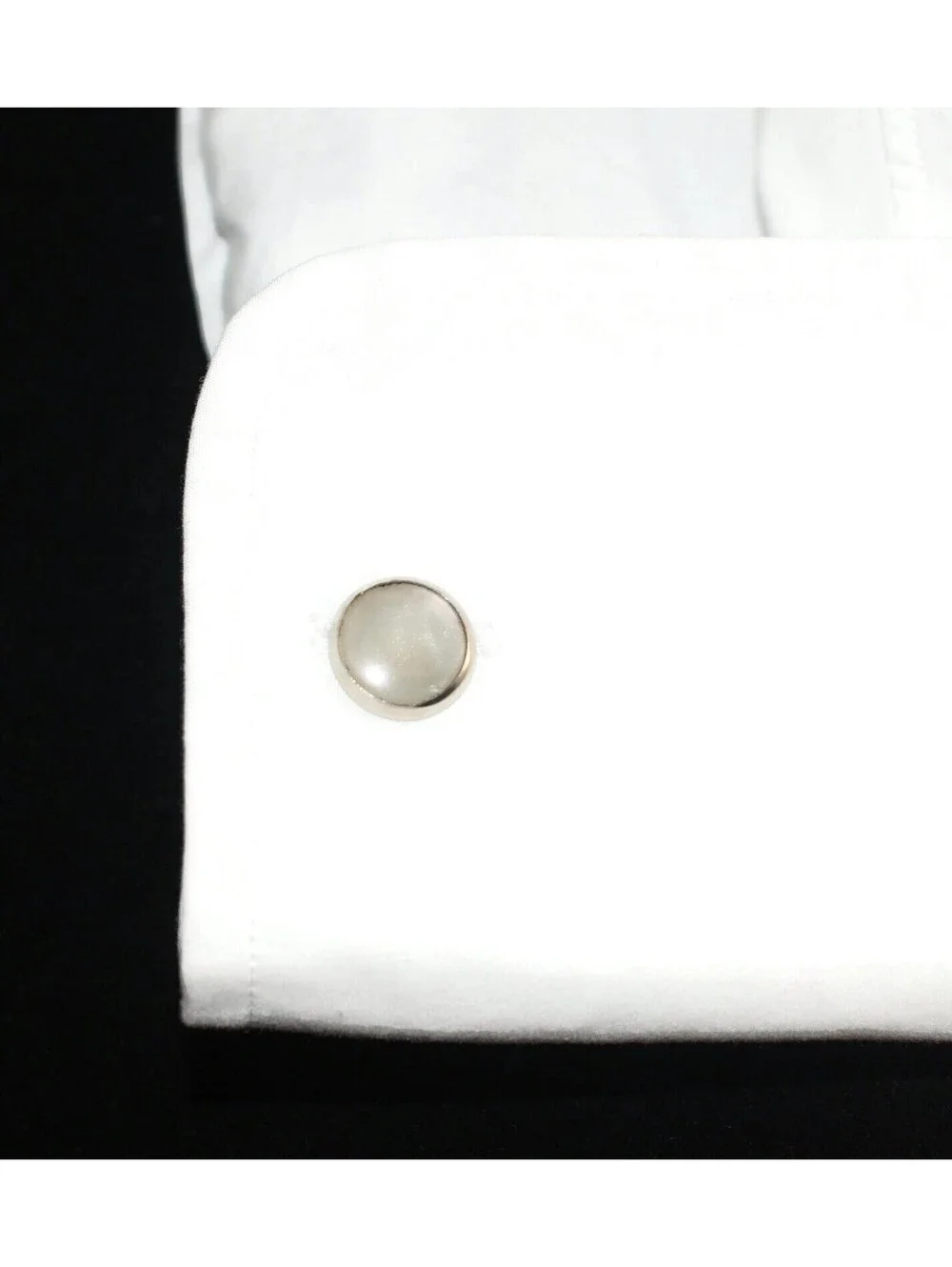 Vintage Silver Tone and Mother of Pearl Round Cuff Links.